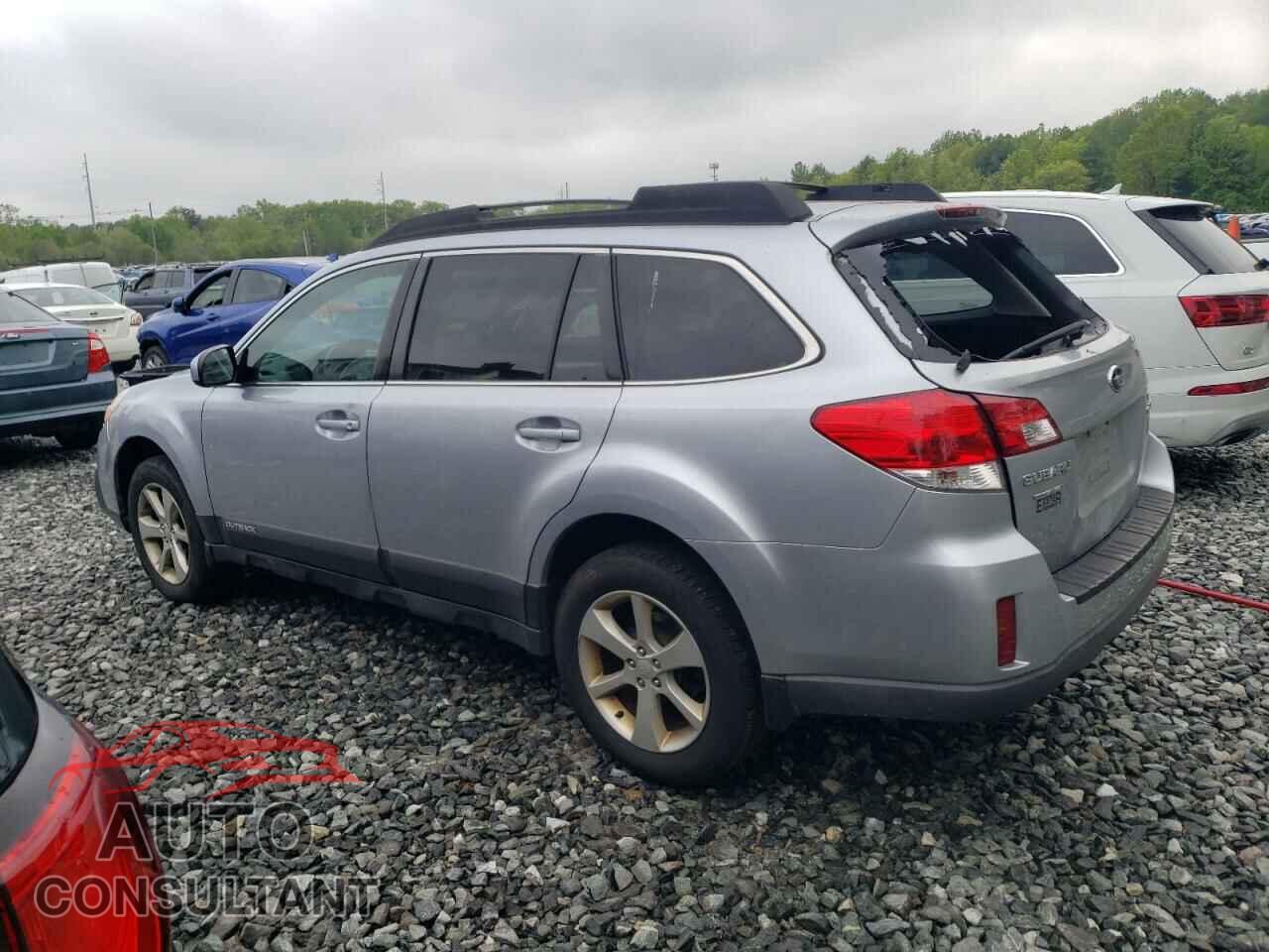 SUBARU OUTBACK 2013 - 4S4BRBCC7D3204424