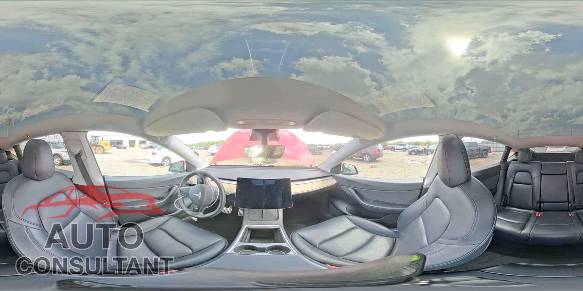 TESLA MODEL Y 2021 - 5YJYGDEF9MF124584