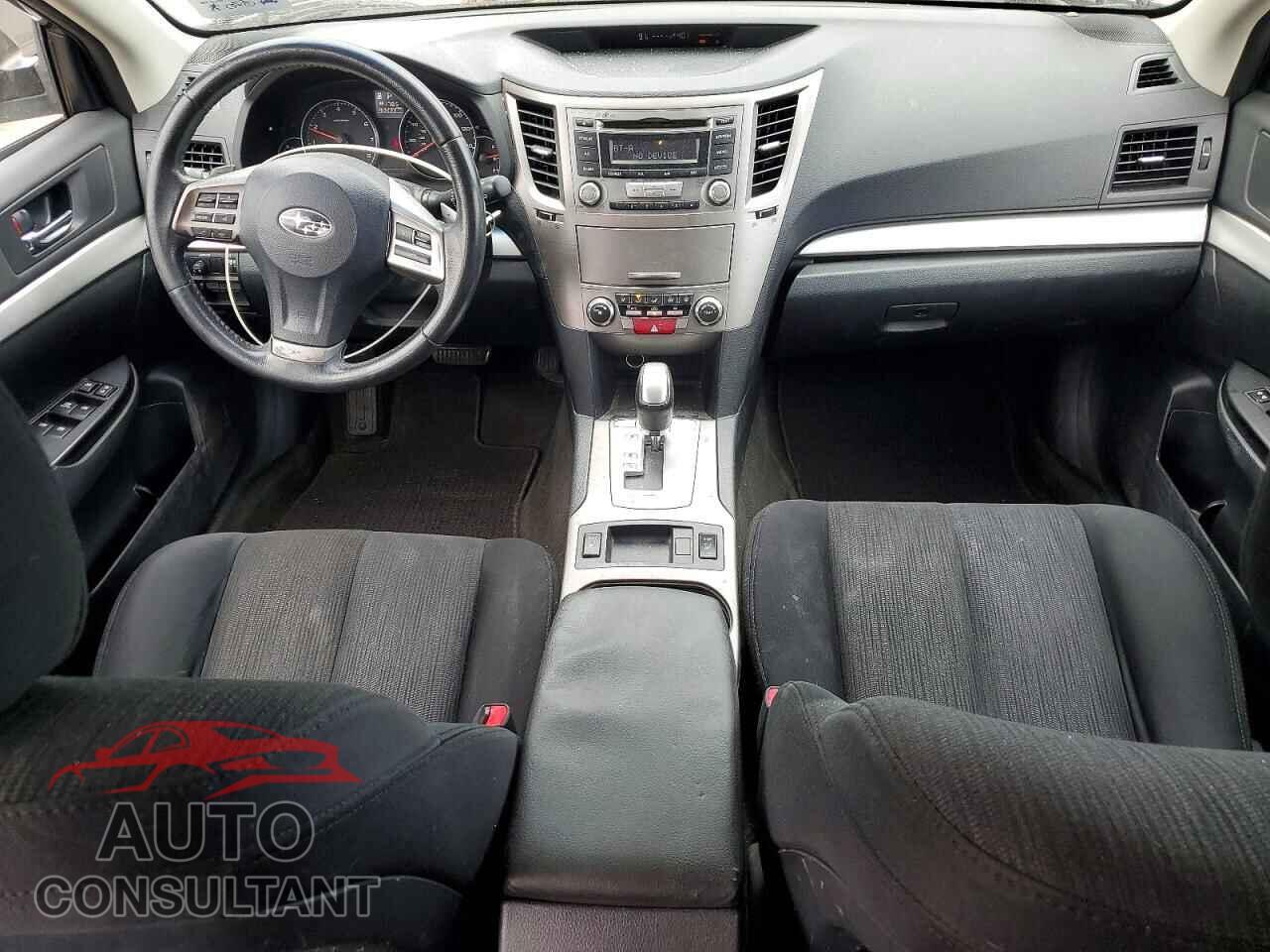 SUBARU OUTBACK 2013 - 4S4BRBCC5D3255601