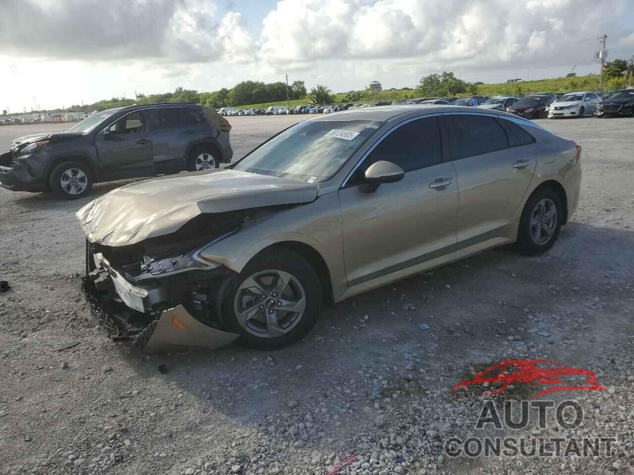 KIA K5 2021 - 5XXG14J27MG076872