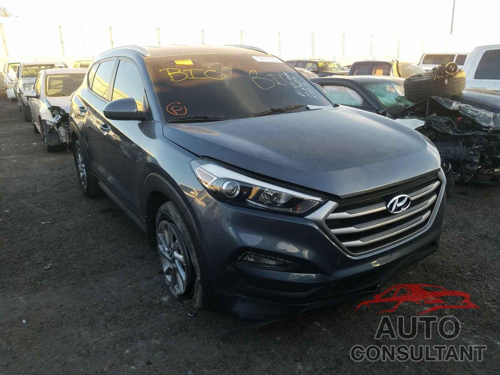 HYUNDAI TUCSON 2017 - KM8J3CA48HU273914