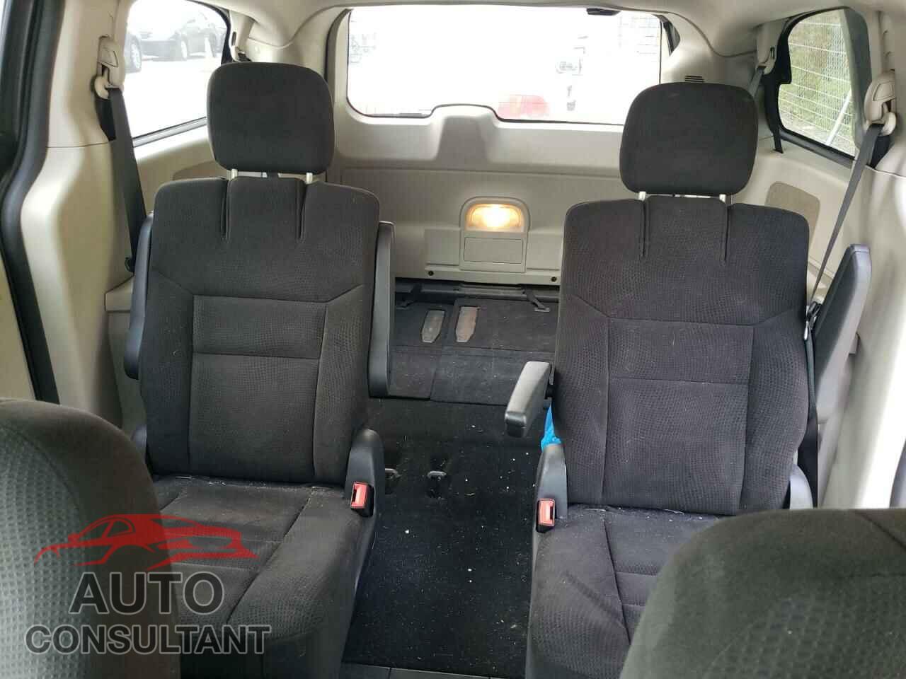 DODGE CARAVAN 2015 - 2C4RDGCG8FR640114
