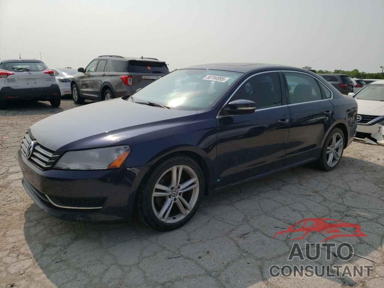 VOLKSWAGEN PASSAT 2012 - 1VWBM7A30CC087834