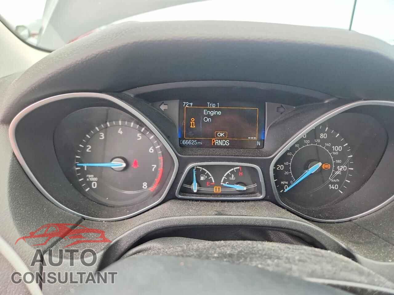 FORD FOCUS 2016 - 1FADP3F24GL286022