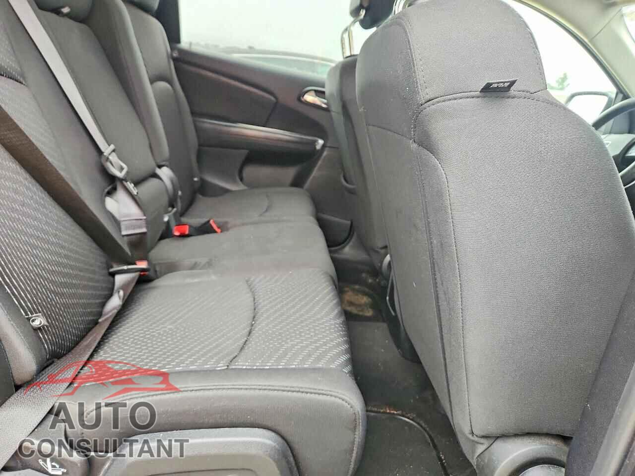 DODGE JOURNEY 2018 - 3C4PDCAB8JT521315