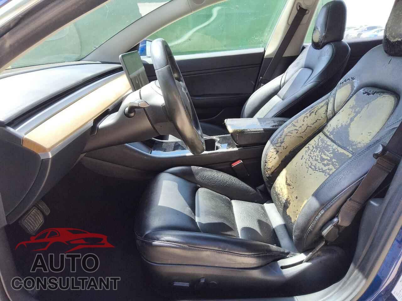 TESLA MODEL 3 2018 - 5YJ3E1EA1JF041715