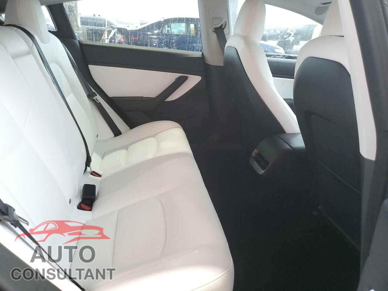 TESLA MODEL 3 2021 - 5YJ3E1EB9MF856161