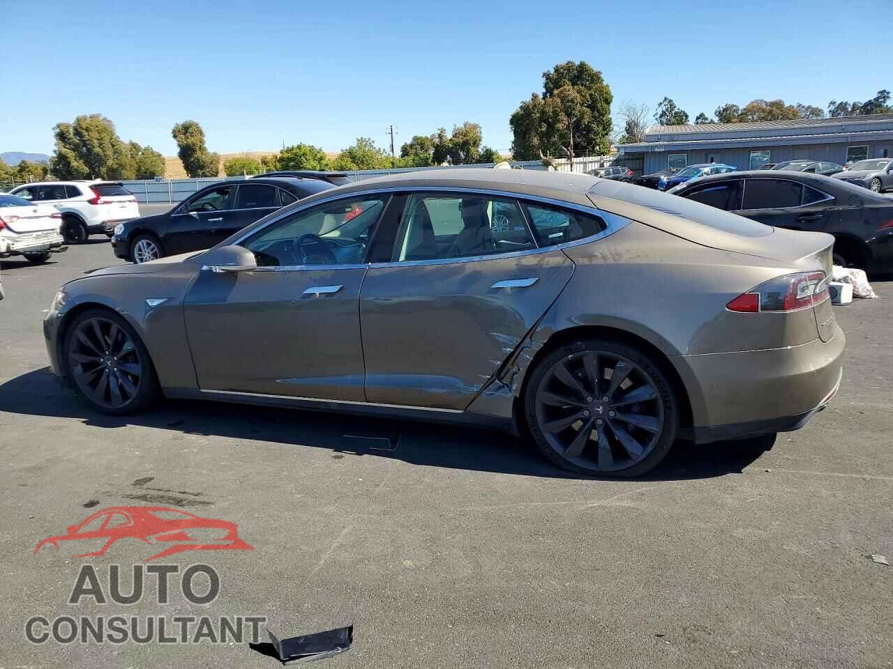 TESLA MODEL S 2015 - 5YJSA1H2XFF097249