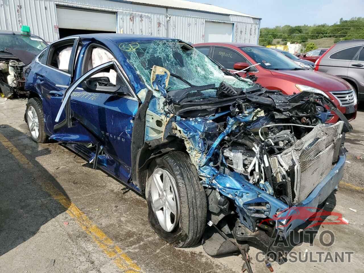 CHEVROLET MALIBU 2019 - 1G1ZB5ST0KF113722