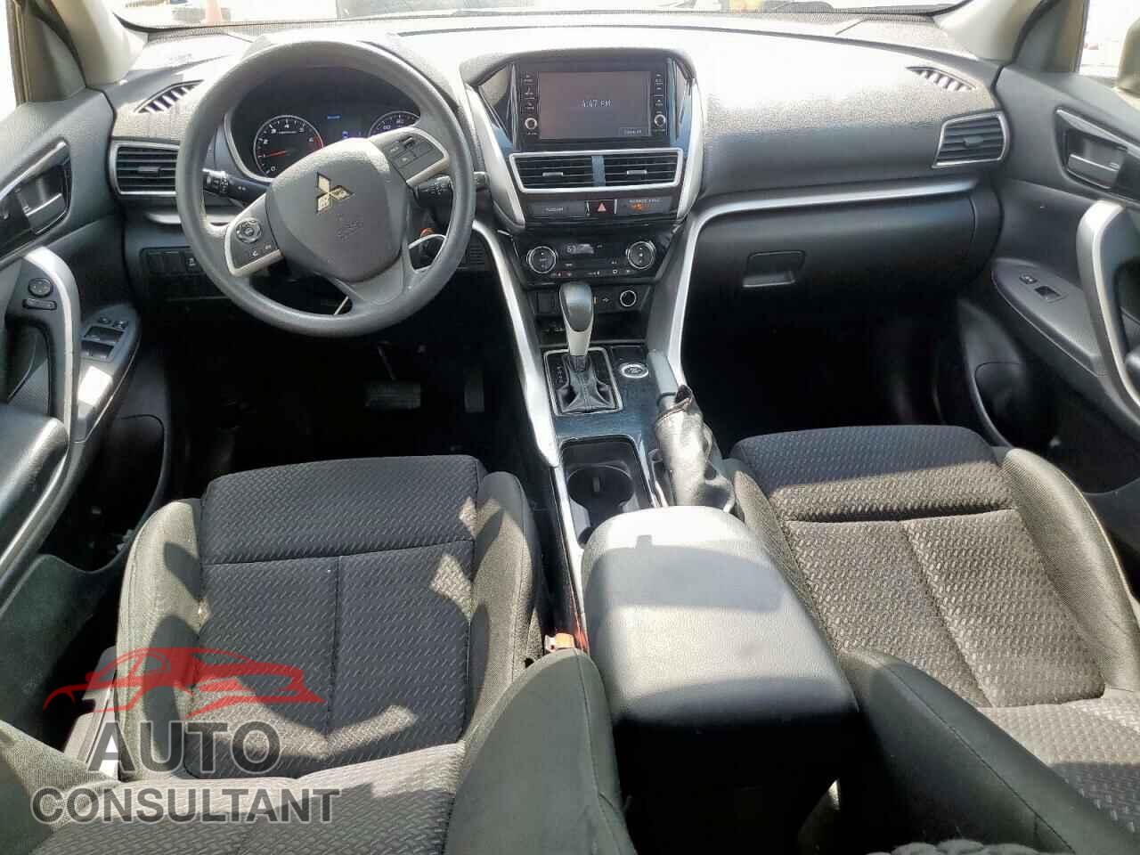 MITSUBISHI ECLIPSE 2019 - JA4AT3AA1KZ033070