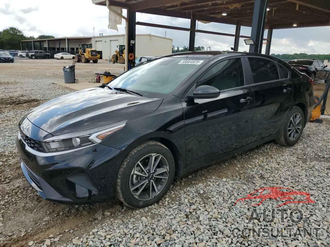 KIA FORTE 2023 - 3KPF24AD7PE600318