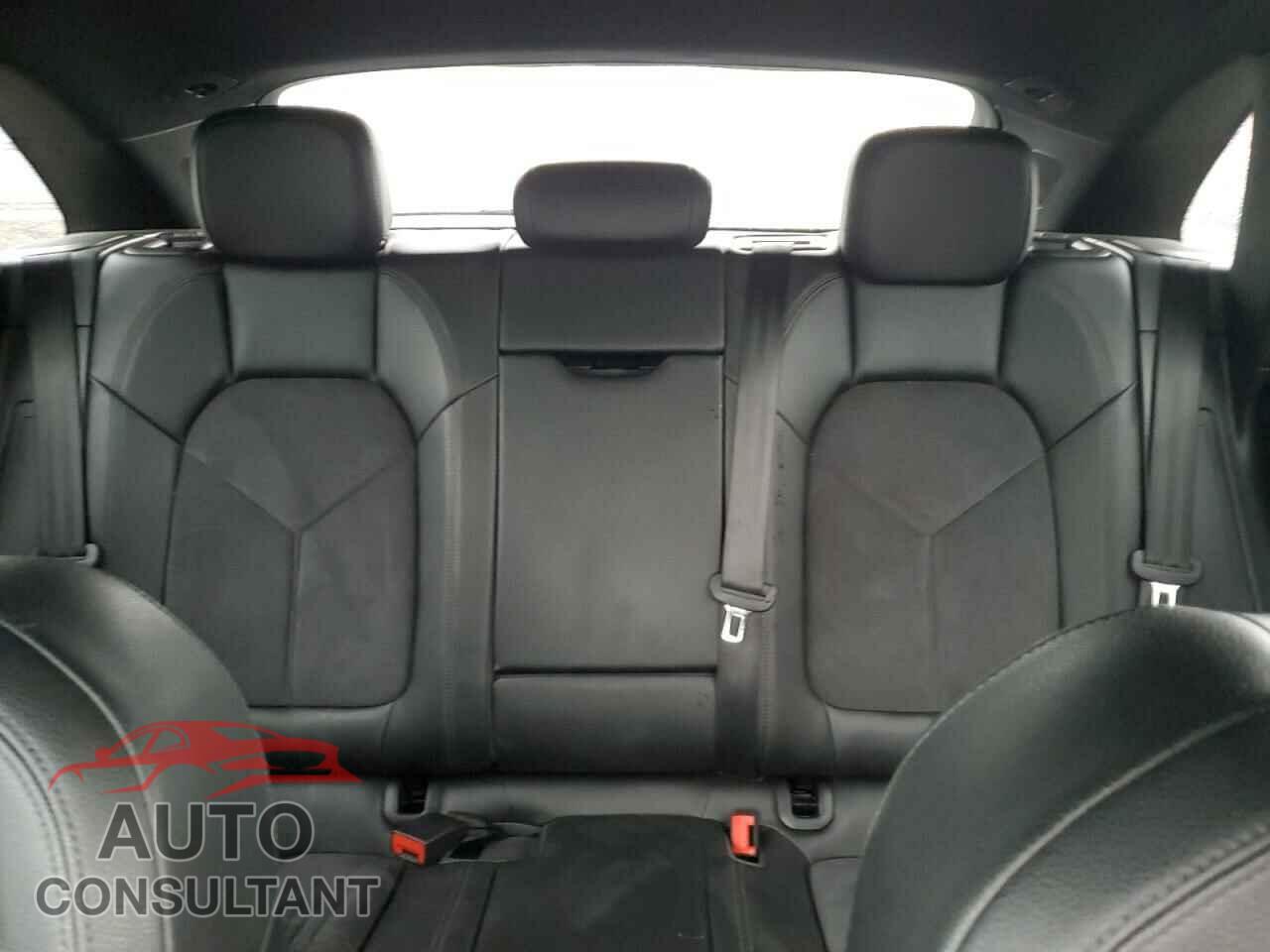 PORSCHE MACAN 2015 - WP1AB2A58FLB52537