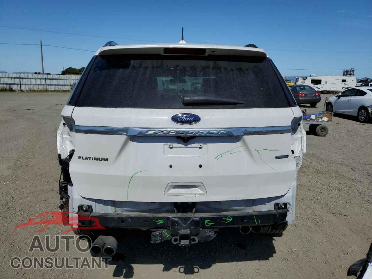 FORD EXPLORER 2018 - 1FM5K8HT0JGB57111