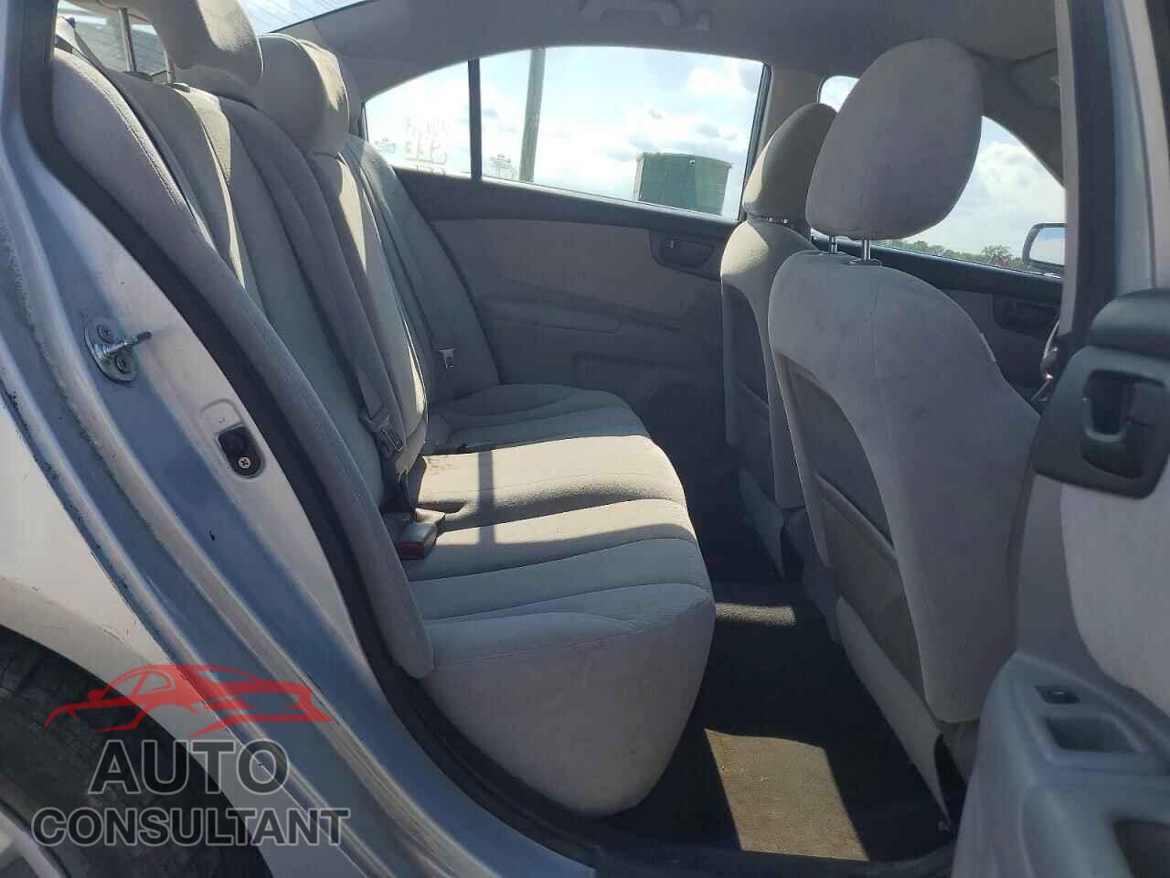 KIA OPTIMA 2010 - KNAGG4A85A5405004