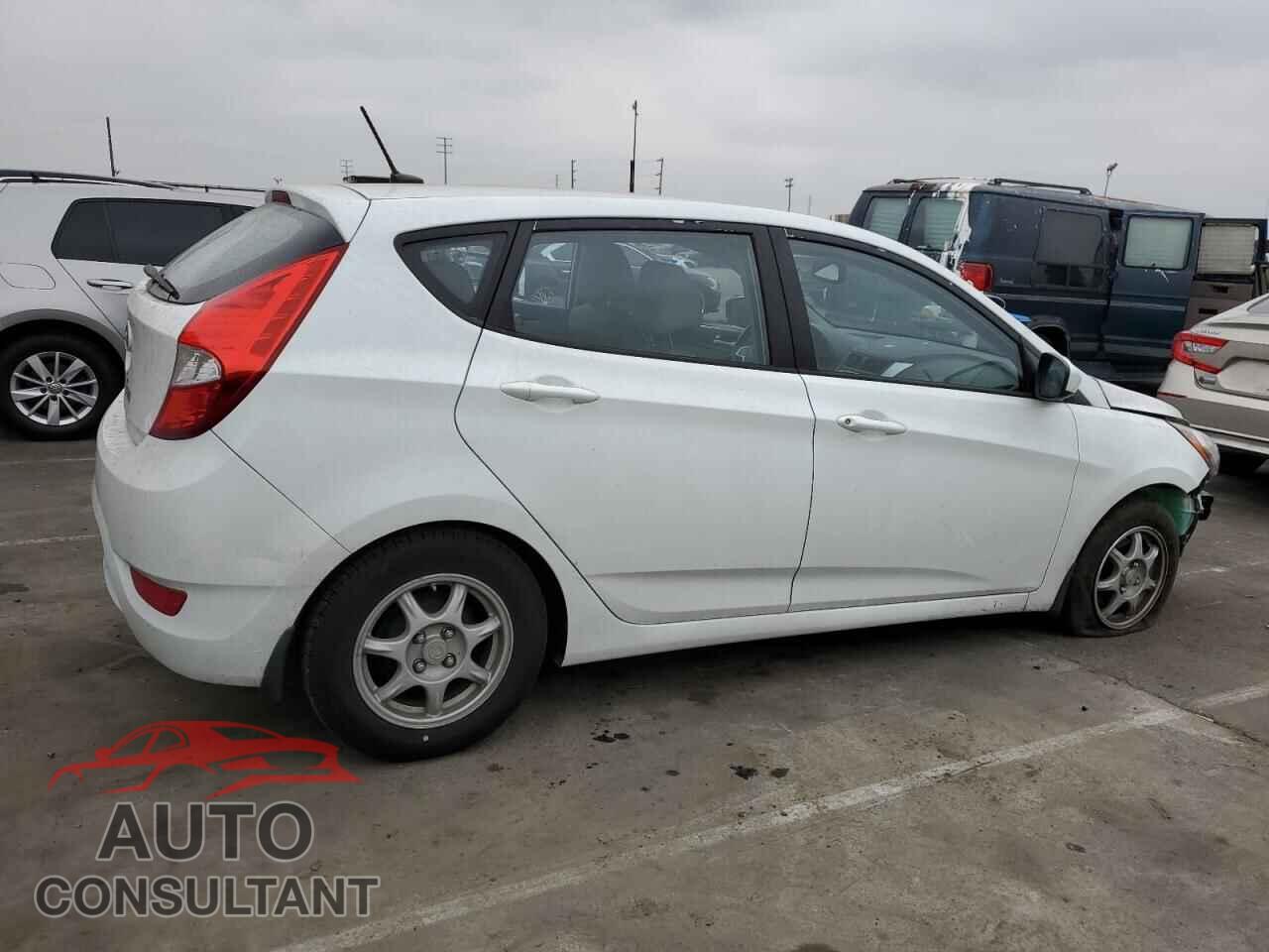 HYUNDAI ACCENT 2013 - KMHCT5AE1DU111193