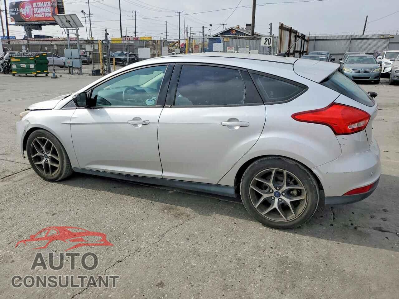FORD FOCUS 2018 - 1FADP3M27JL211390