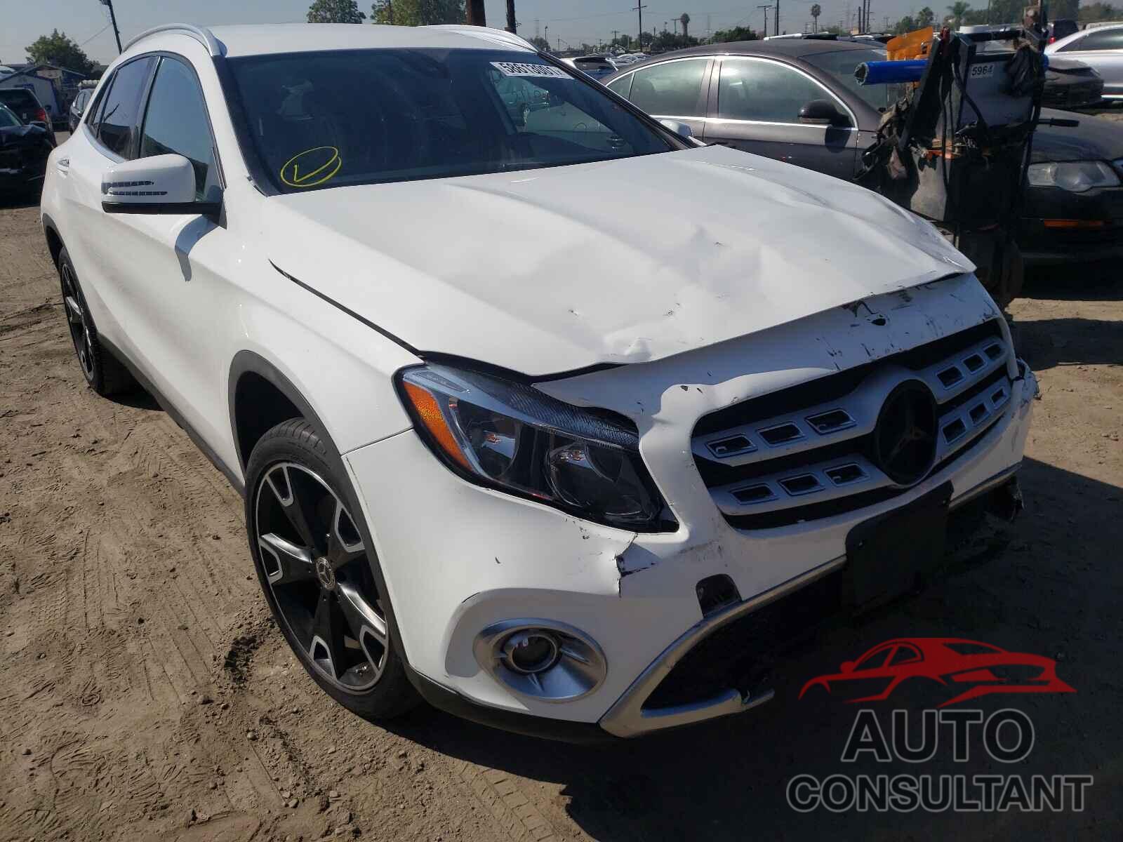 MERCEDES-BENZ GLA-CLASS 2019 - WDCTG4EB1KU008625