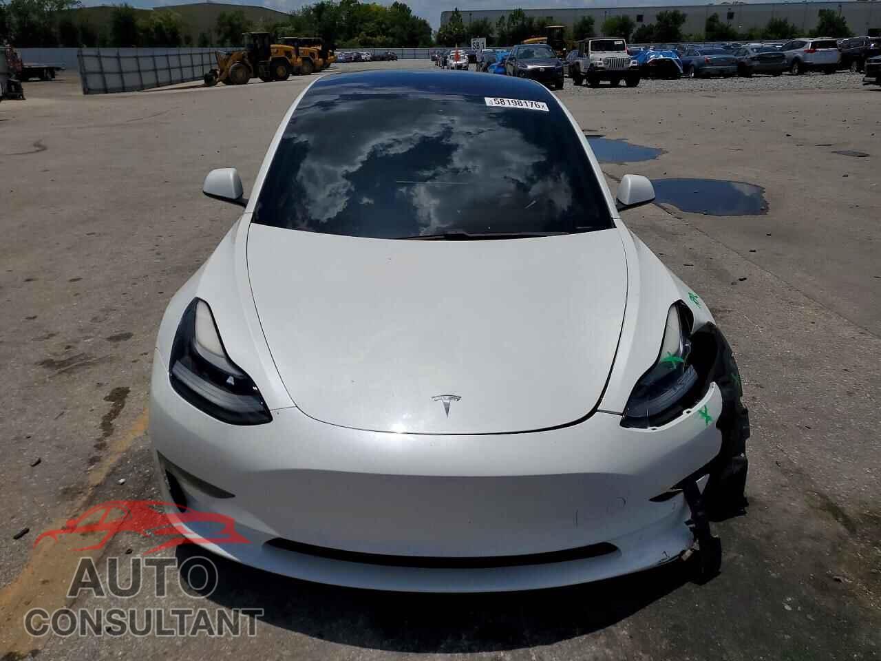 TESLA MODEL 3 2021 - 5YJ3E1EB3MF034276