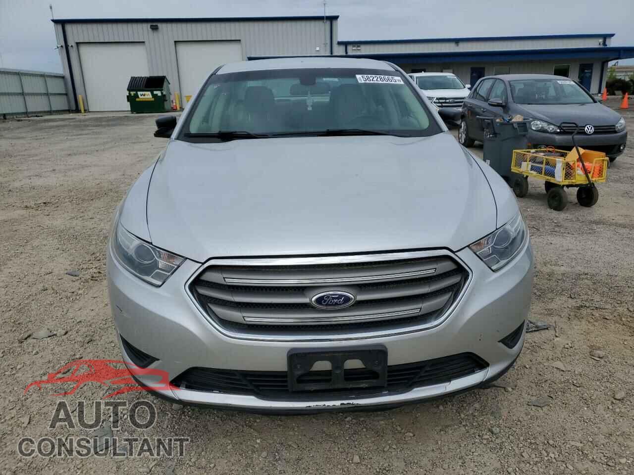 FORD TAURUS 2013 - 1FAHP2D89DG157555
