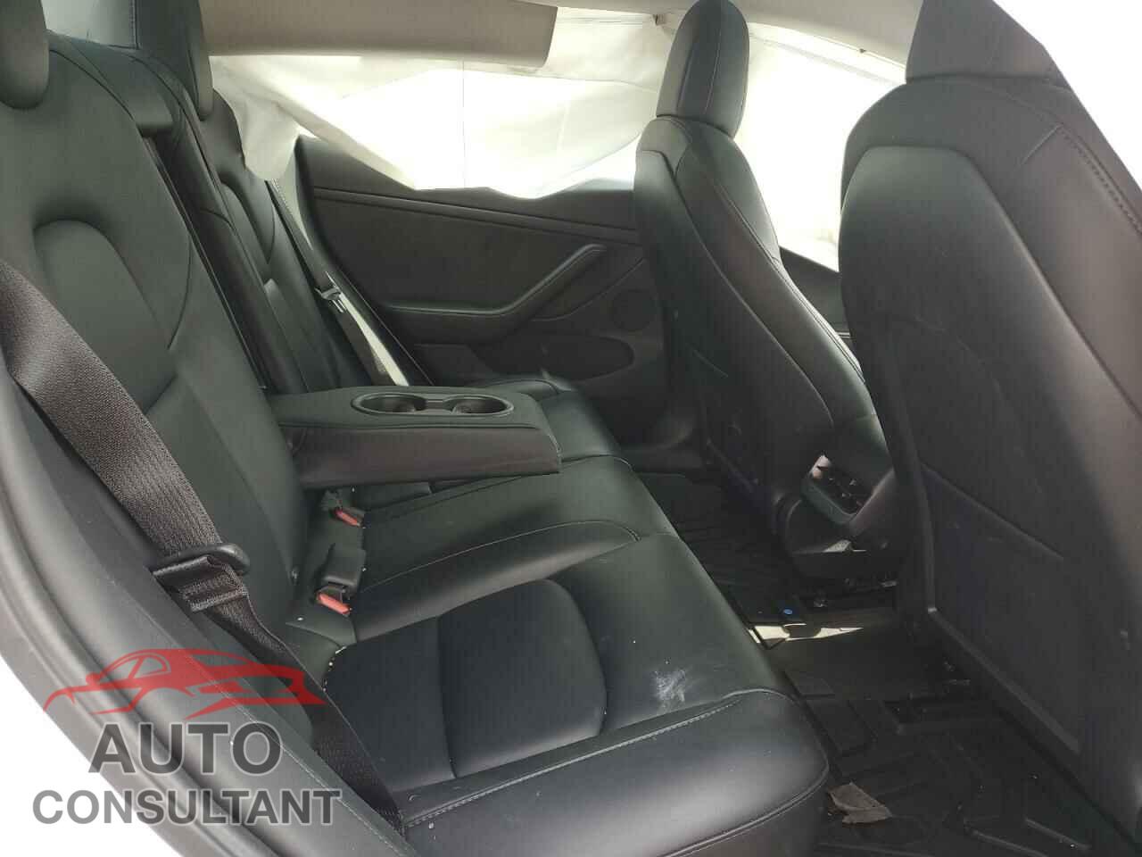 TESLA MODEL 3 2022 - 5YJ3E1EA1NF240768