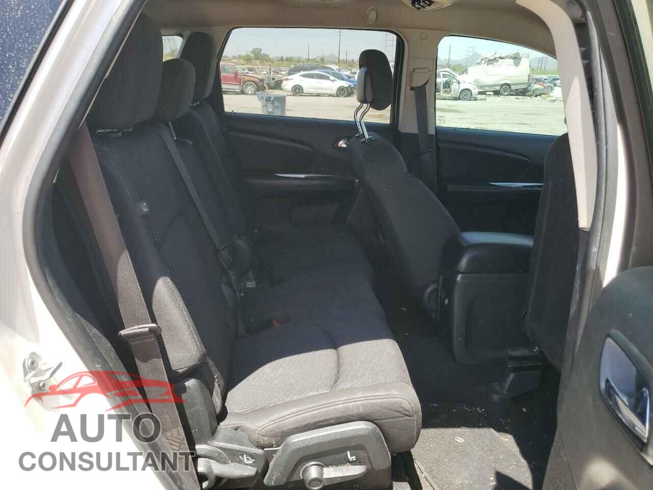 DODGE JOURNEY 2017 - 3C4PDCAB8HT614247