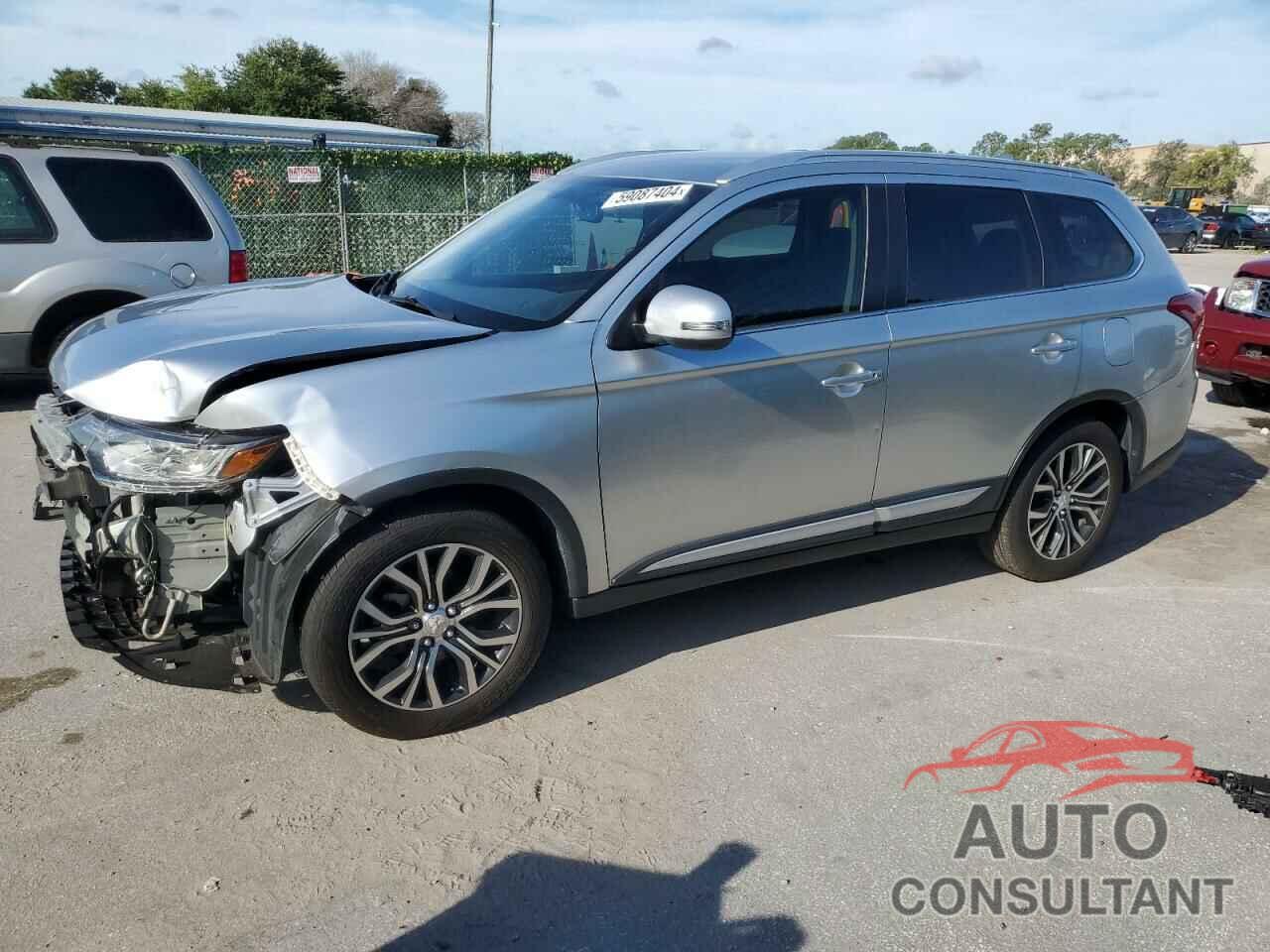 MITSUBISHI OUTLANDER 2018 - JA4AD3A33JZ001539