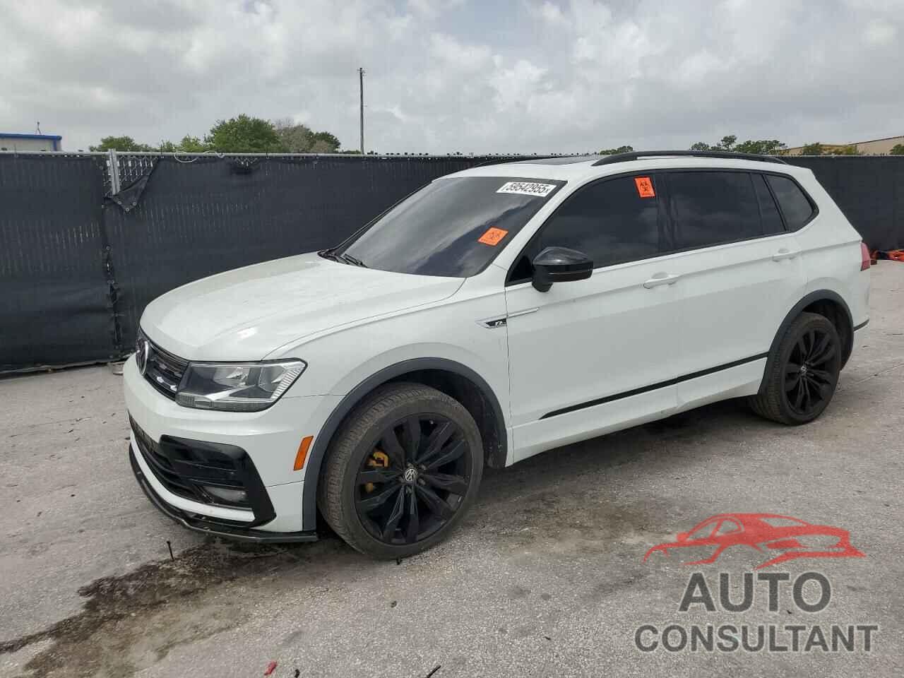 VOLKSWAGEN TIGUAN 2021 - 3VV3B7AX9MM133615