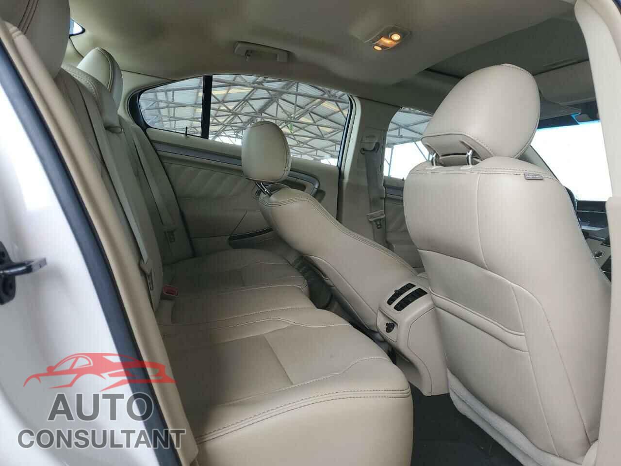 FORD TAURUS 2013 - 1FAHP2E81DG173604
