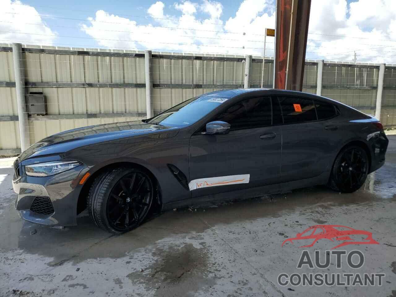 BMW M8 2022 - WBAGV8C06NCH89514