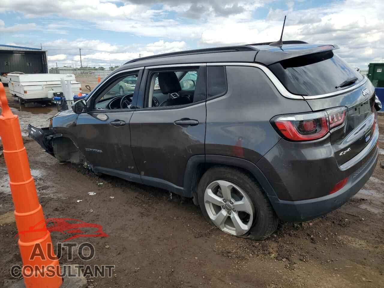 JEEP COMPASS 2018 - 3C4NJDBB8JT253113