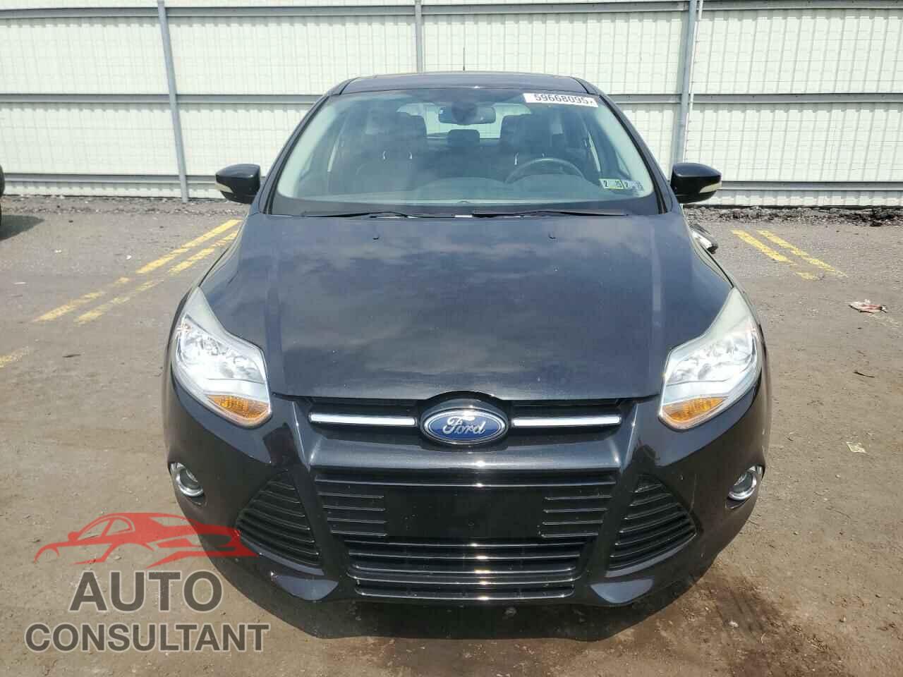 FORD FOCUS 2012 - 1FAHP3M23CL307165