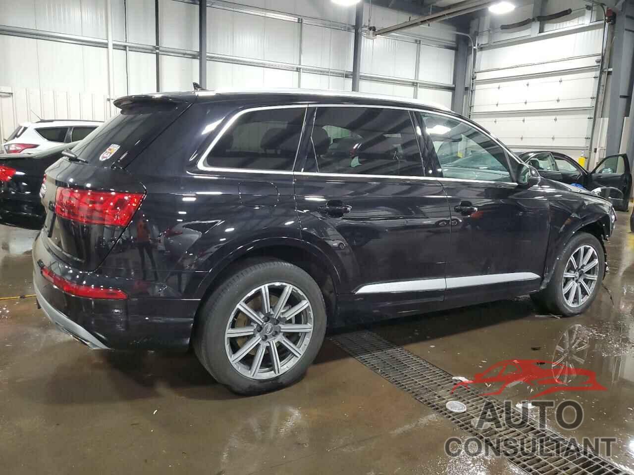 AUDI Q7 2019 - WA1LAAF70KD009226