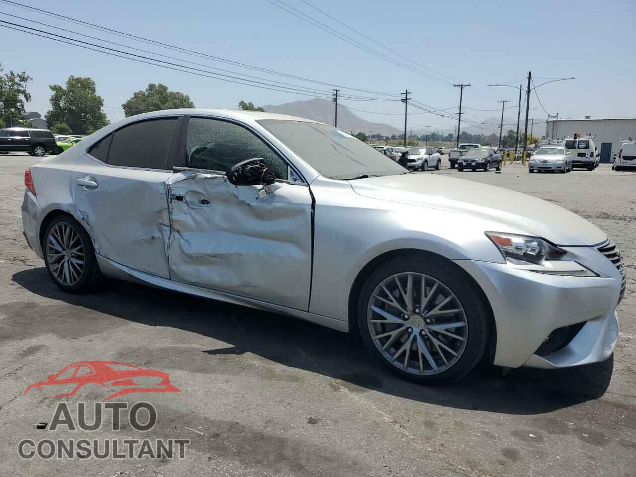 LEXUS IS 2016 - JTHBA1D23G5014462