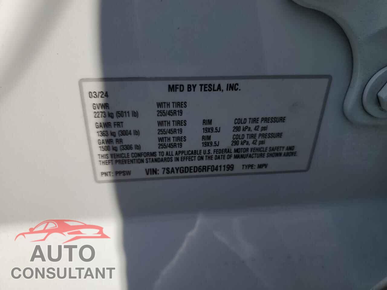 TESLA MODEL Y 2024 - 7SAYGDED6RF041199