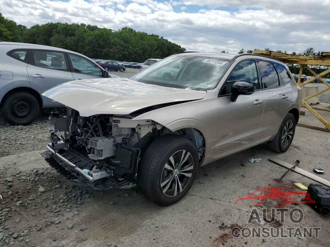 VOLVO XC60 CORE 2024 - YV4L12RK8R1837643