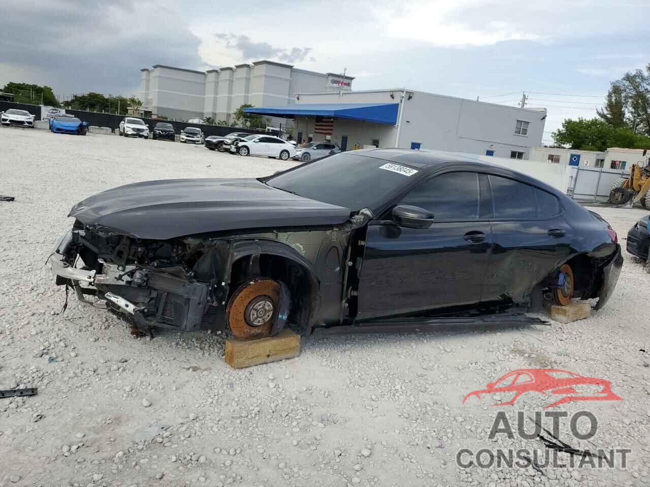 BMW M8 2024 - WBSGV0C06RCP47764