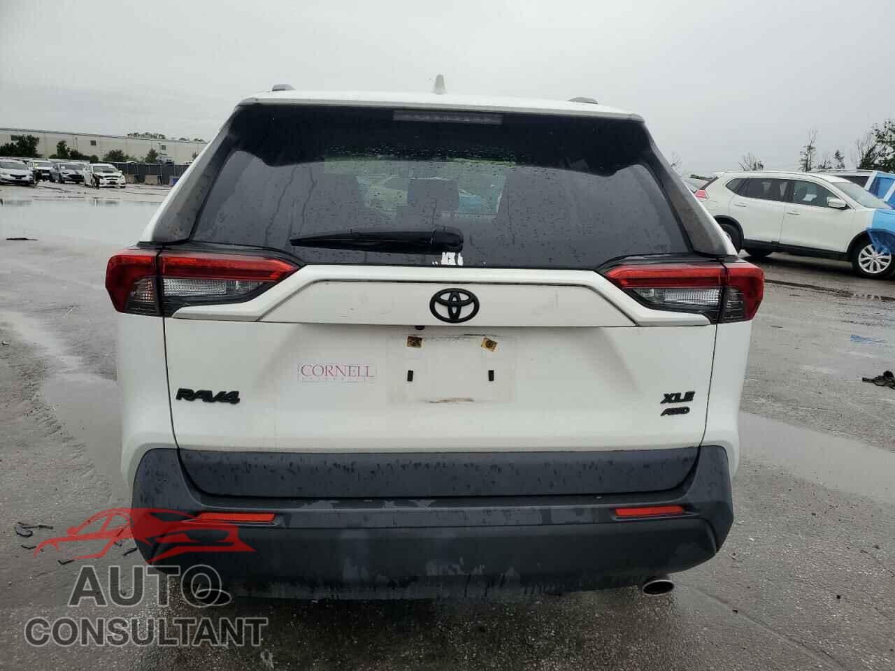 TOYOTA RAV4 2019 - JTMP1RFV7KD041661