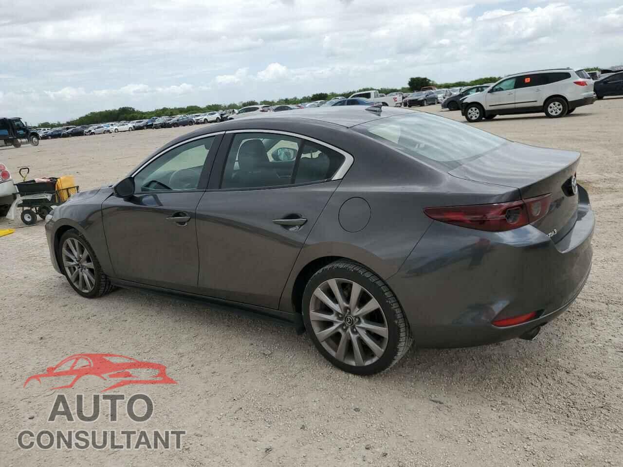 MAZDA 3 2019 - 3MZBPADL2KM110754