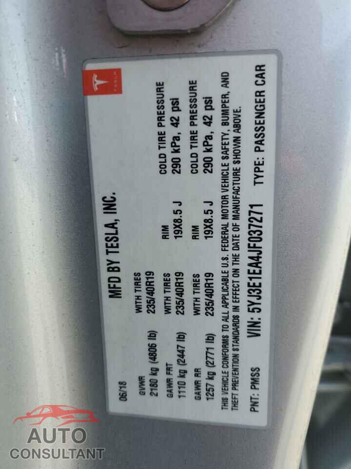 TESLA MODEL 3 2018 - 5YJ3E1EA4JF037271