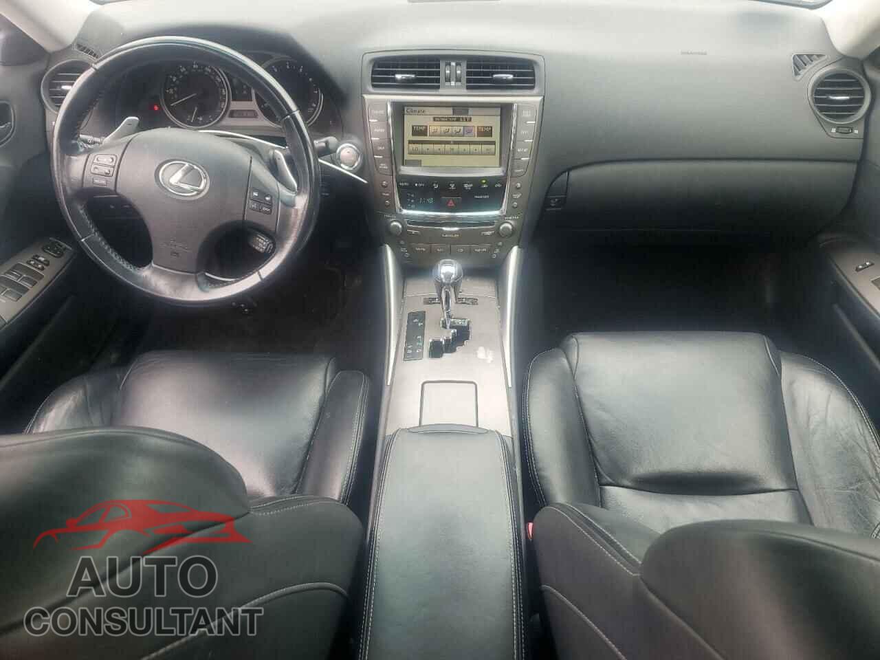 LEXUS IS 2010 - JTHCF5C28A5044059