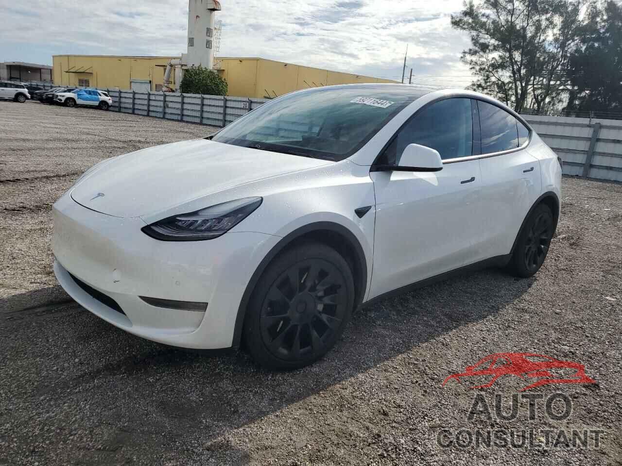 TESLA MODEL Y 2020 - 5YJYGDEE1LF048431