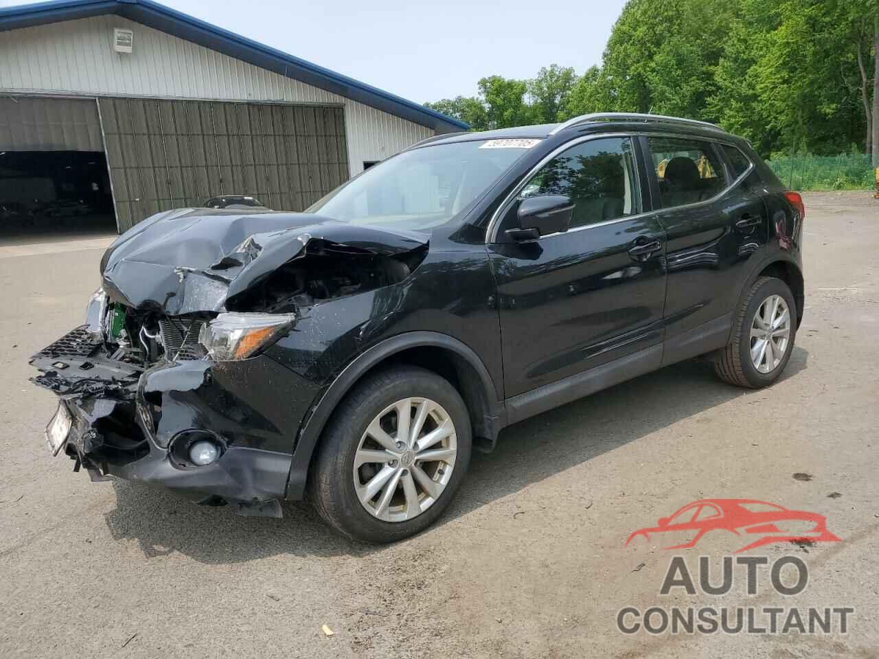NISSAN ROGUE 2017 - JN1BJ1CR3HW107822
