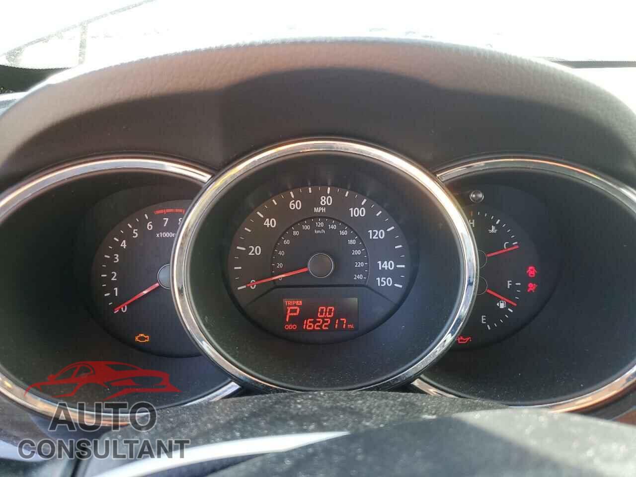KIA SORENTO 2013 - 5XYKTDA69DG316975