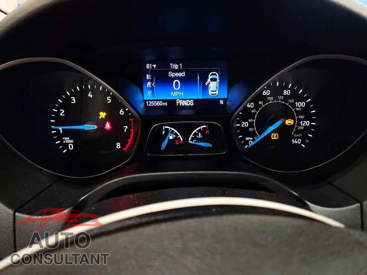 FORD FOCUS 2017 - 1FADP3H27HL306665