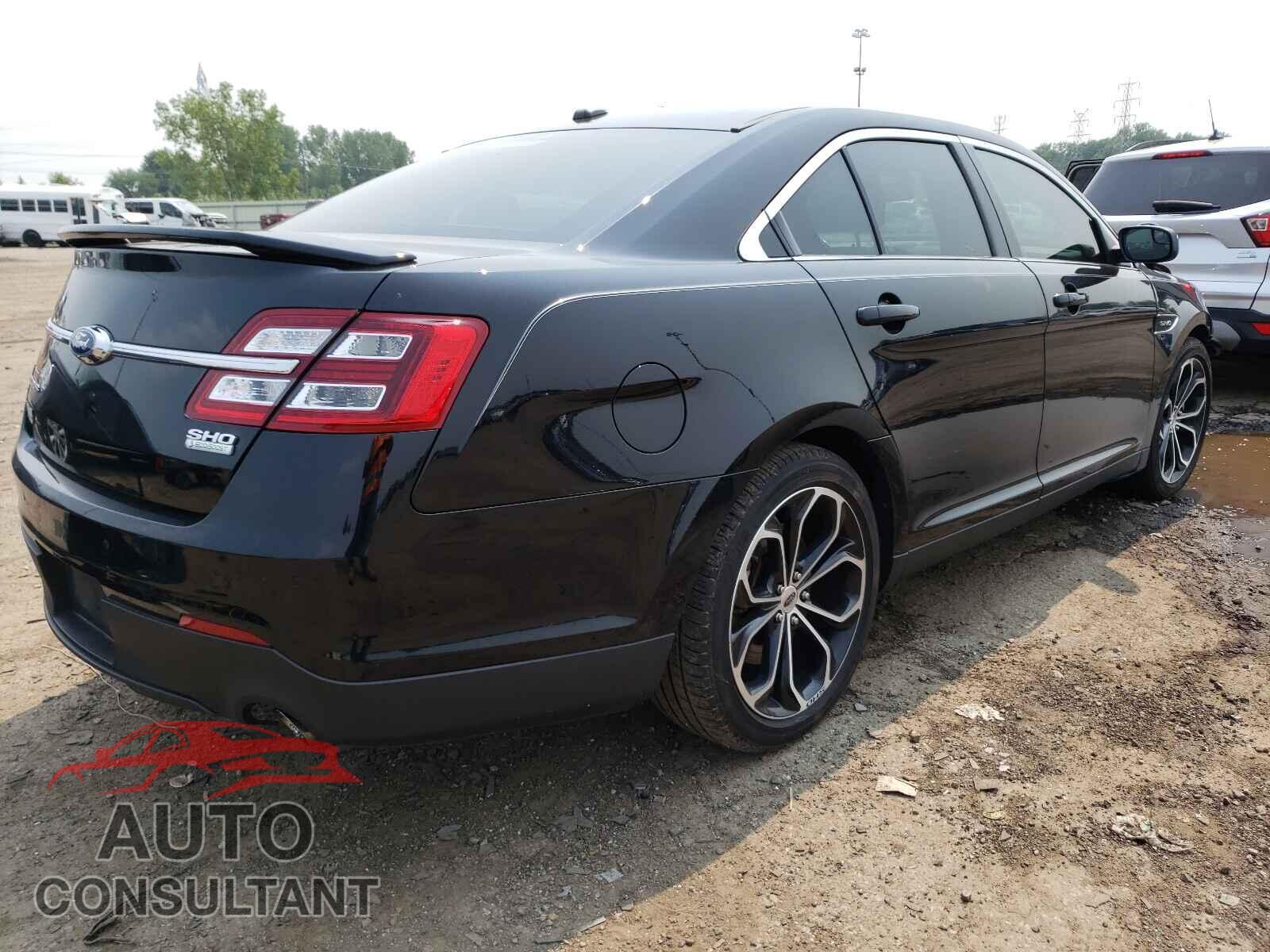 FORD TAURUS 2016 - 1FAHP2KT8GG147062