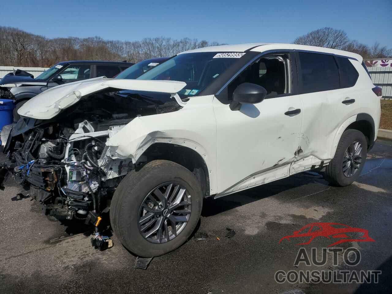 NISSAN ROGUE 2024 - 5N1BT3AB5RC698436