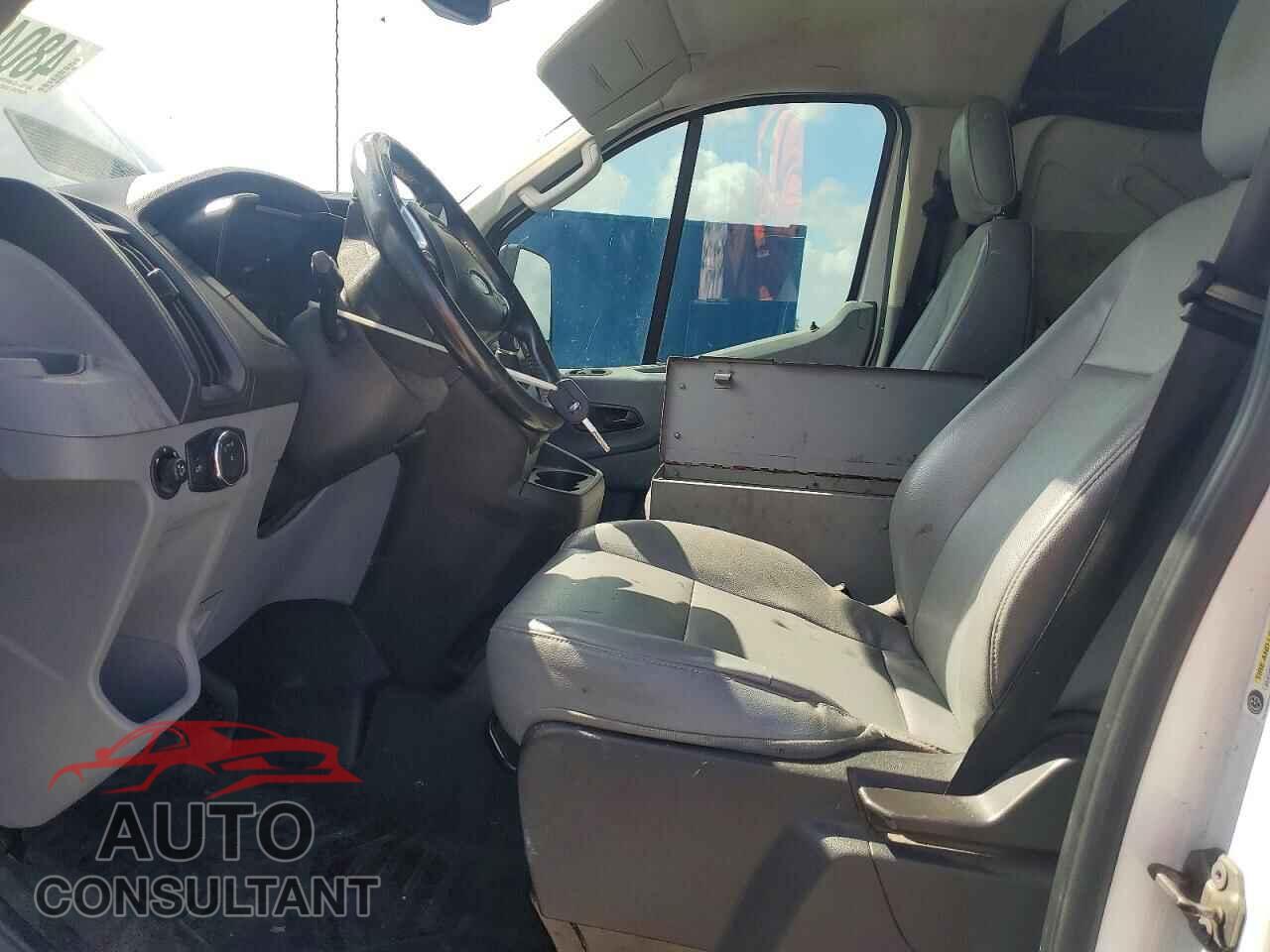 FORD TRANSIT 2016 - 1FTYR1YM5GKB26178