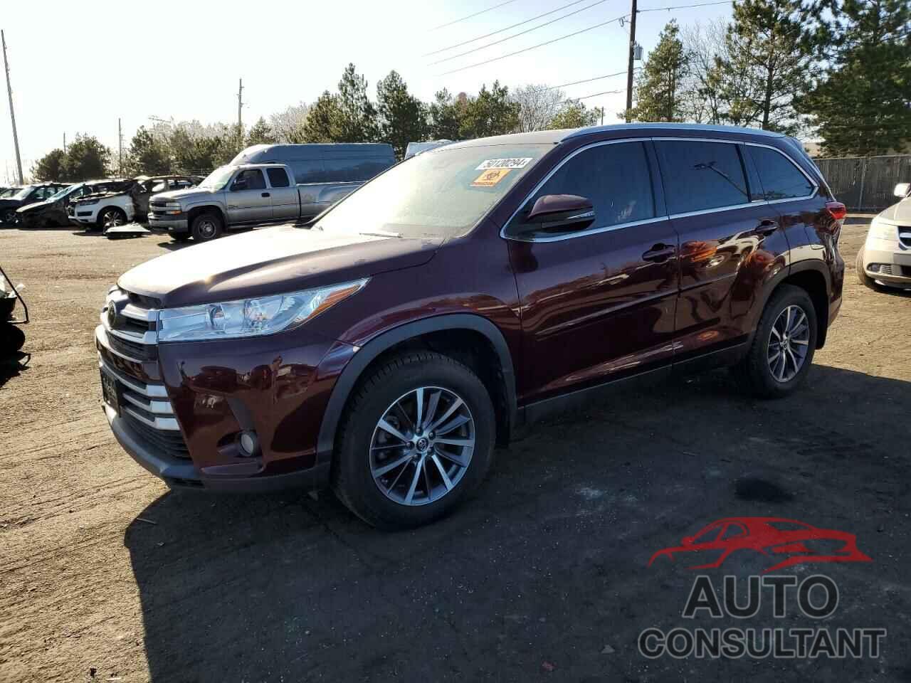 TOYOTA HIGHLANDER 2019 - 5TDJZRFH2KS920577