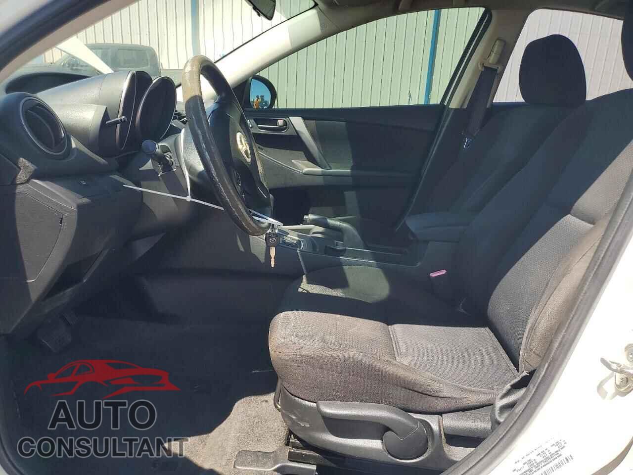 MAZDA 3 2011 - JM1BL1UF5B1498178
