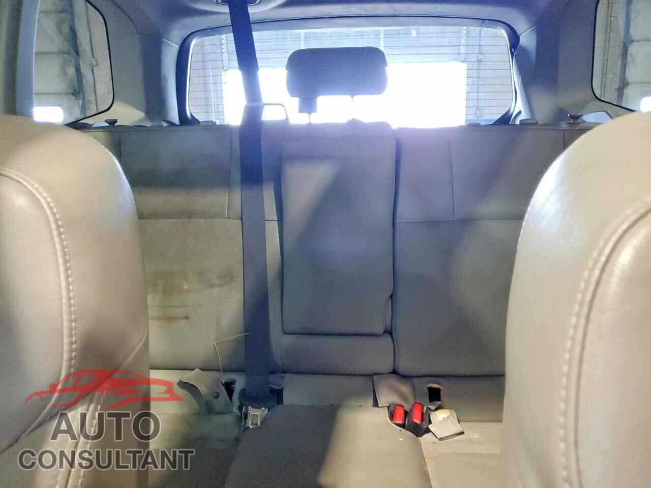 SUBARU FORESTER 2015 - JF2SJARC1FH819068